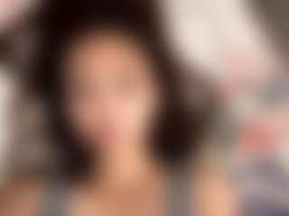 Live cam show with AureaDismore - College on sexylive.show