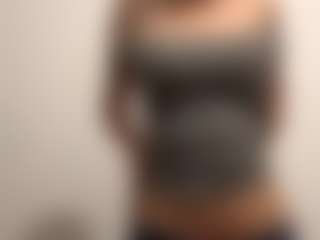 Live cam show with AureaDismore - Asian Granny on https://playwithruby.com
