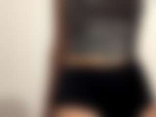 AureaDismore's Live Sex Cam Show