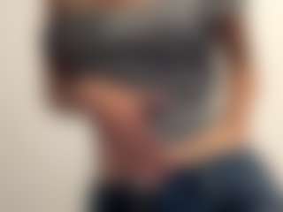 Live cam show with AureaDismore - Trimmed Asian on live18s.com