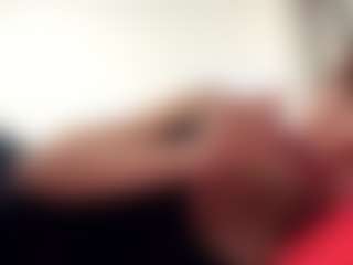 Live cam show with AureaDismore - Striptease Asian on slutload