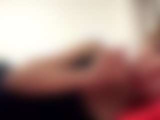 Live-Cam-Show mit AureaDismore - Gamer Asian auf Camsoda
