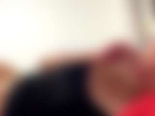 Live cam show with AureaDismore - College on AdultVida.com