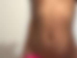 Live cam show with AureaDismore - Trimmed Asian on SpunkLive