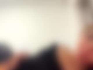 Live cam show with AureaDismore - Asian College on StripNow