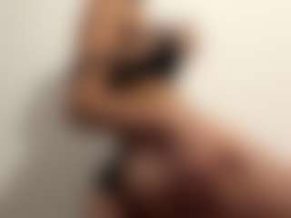 Live cam show with AureaDismore - College on Camsoda