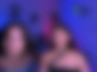 caroline-honeyy1's Live Sex Cam Show