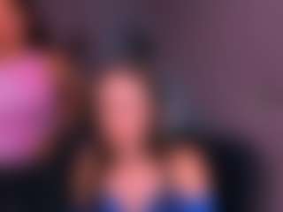 caroline-honeyy1's Live Sex Cam Show