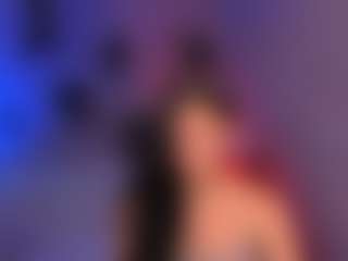 caroline-honeyy1's Live Sex Cam Show