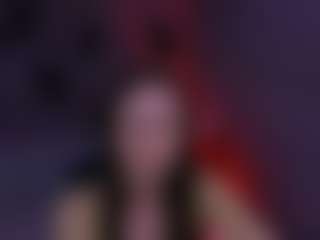 Live cam show with caroline-honeyy1 - Drinking on Camiplay Live