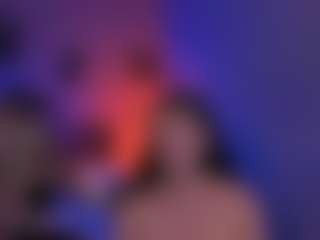 Live-Cam-Show mit caroline-honeyy1 - Drinking auf Camsoda