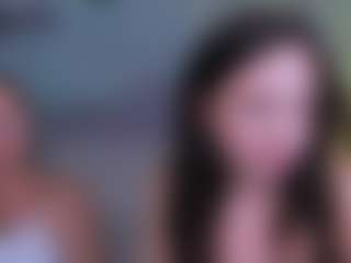 caroline-honeyy1's Live Sex Cam Show