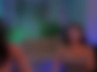 caroline-honeyy1's Live Sex Cam Show