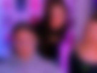 Show en direct avec caroline-honeyy1 - Lovense sur Camsoda