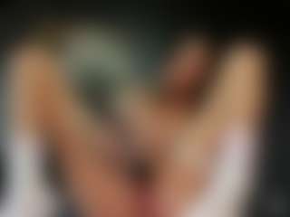 DaisyBlondee's Live Sex Cam Show