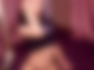 Live cam show with NataliaDoll - Skinny on Camsoda
