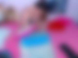 Live cam show with shantaltsfoxx - New Big Tits on Dolls Live