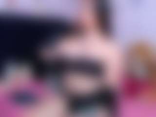 Live cam show with shantaltsfoxx - Anal Toys on AdultVida.com