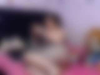 Live cam show with shantaltsfoxx - Green Eyes on Camsoda