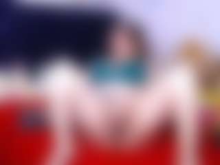 Live cam show with shantaltsfoxx - Tease on TeamSkeetLive