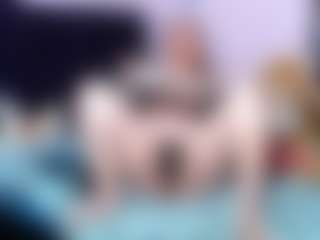 shantaltsfoxx's Live Sex Cam Show