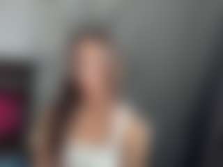 Live cam show with Aleksa - Petite on Camsoda