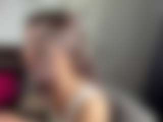 Live cam show with Aleksa - Oil on Dolls Live