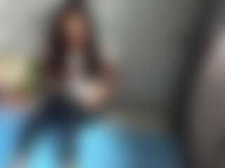 Live cam show with Aleksa - Strip on Mixed Magazine Live