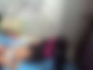 Live cam show with Aleksa - Flashing on StripNow