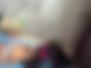 Live cam show with Aleksa - Drinking on madthumbs