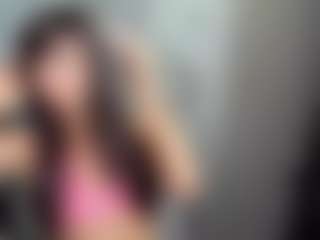 Live cam show with Aleksa - Petite on Gym Cam Girls