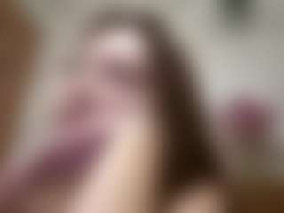 BirdieMacer's Live Sex Cam Show