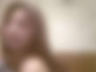 Live cam show with BirdieMacer - Gamer Asian on Mixed Magazine Live