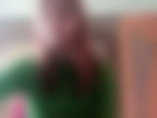 Live cam show with BirdieMacer - Asian Teen (18+) on Camsoda