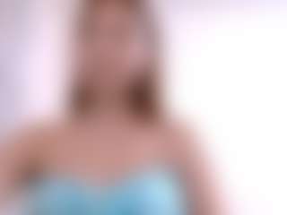 Live cam show with BirdieMacer - Flashing on Dolls Live