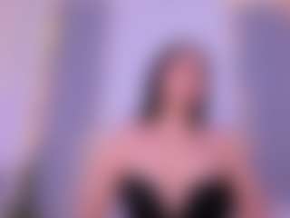 Live cam show with Celestee-Sky - Thin on Camsoda