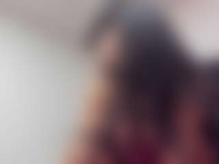 Charlot-Vixen's Live Sex Cam Show