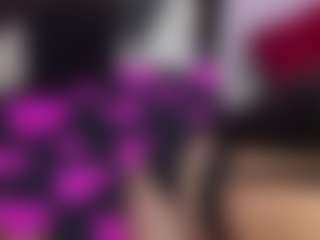 Charlot-Vixen's Live Sex Cam Show