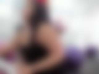 Charlot-Vixen's Live Sex Cam Show