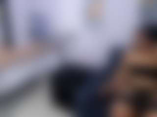 Charlot-Vixen's Live Sex Cam Show