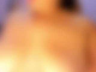 Charlot-Vixen's Live Sex Cam Show