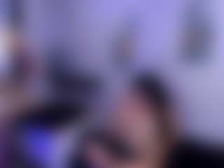 Charlot-Vixen's Live Sex Cam Show