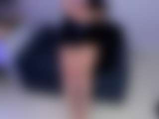Charlot-Vixen's Live Sex Cam Show