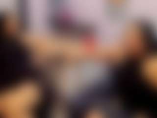 Charlot-Vixen's Live Sex Cam Show