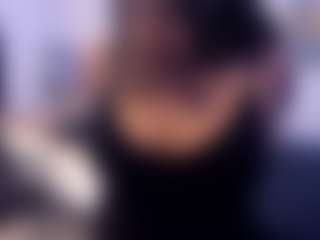 Charlot-Vixen's Live Sex Cam Show