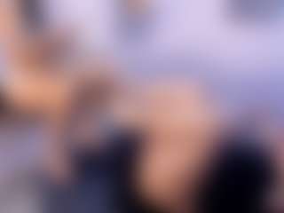 Live cam show with Charlot-Vixen - Ass Bouncing on Hubzter Live