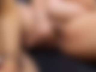 Live cam show with Charlot-Vixen - Ass Clapping on Dare Cams