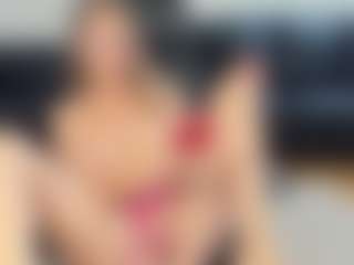 SquirtNalia's Live Sex Cam Show