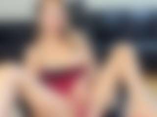 Live cam show with SquirtNalia - Public MILF on TeamSkeetLive