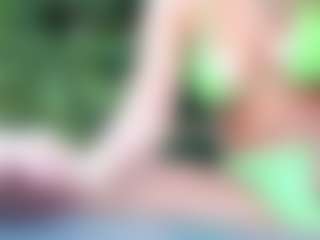 SquirtNalia's Live Sex Cam Show